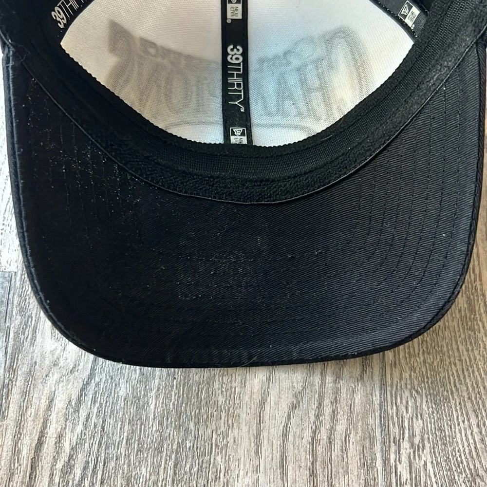 New Era Hat Black and White Los Angeles Kings 39thirty 2012 Conference Champions